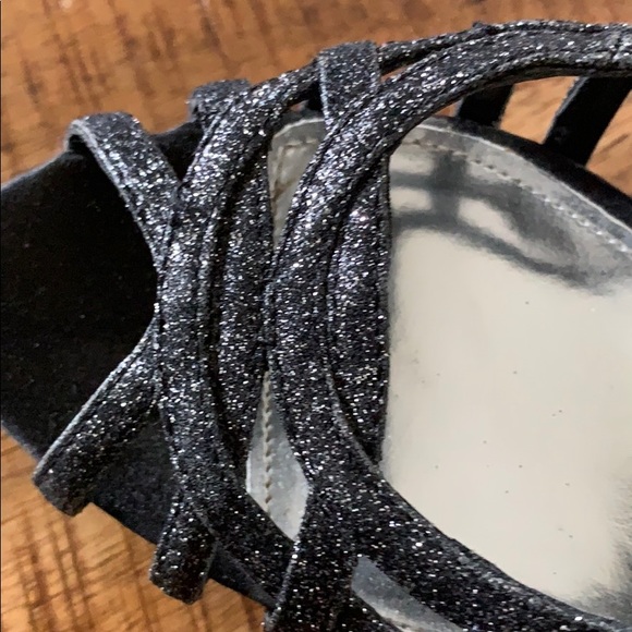 Black sparkly 4” high heels. Never worn. - Picture 6 of 7